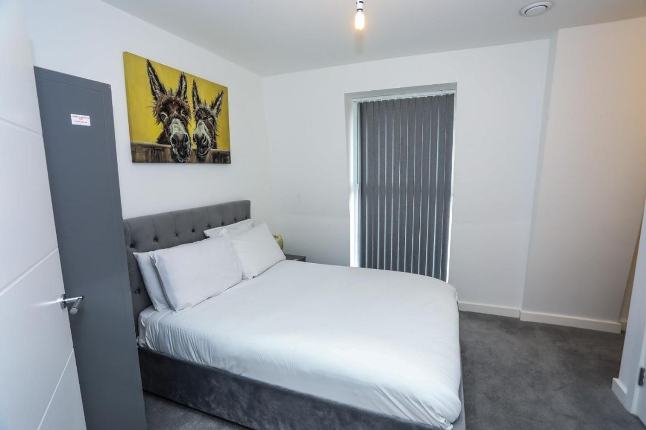 Lovely 2 Bed Apartment With Parking London Exterior foto