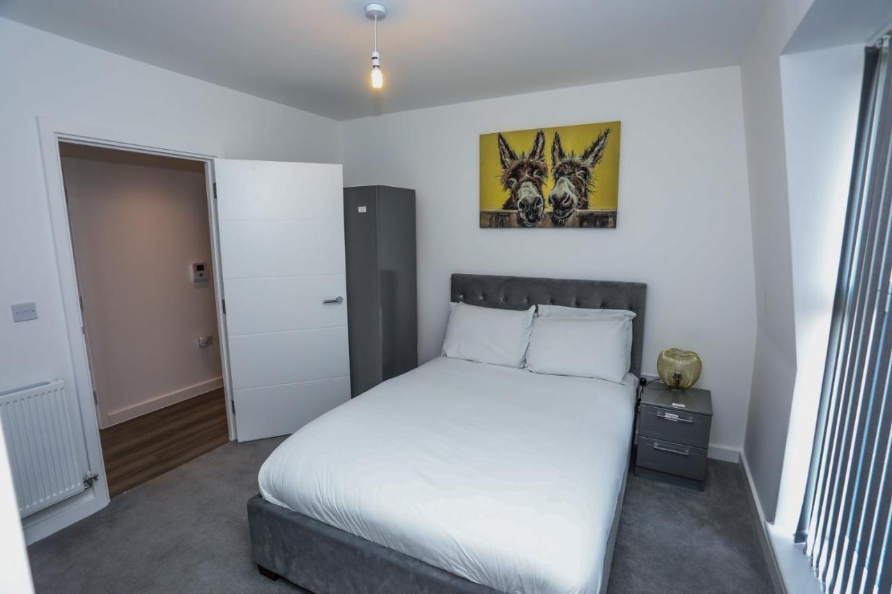 Lovely 2 Bed Apartment With Parking London Exterior foto
