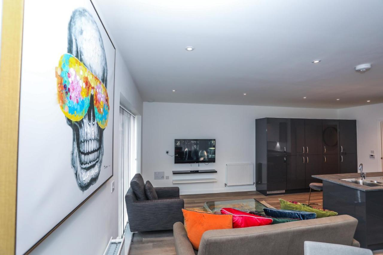 Lovely 2 Bed Apartment With Parking London Exterior foto